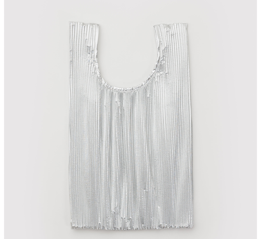 baggu, baggu uk stockist, baggu uk, big baggu, nylon, reusable bag, found bath, found bath uk stockist, baby baggu, happy metallic baggu baby, Peanuts Fanny Pack peanuts snoopy, pleated chrome baggu