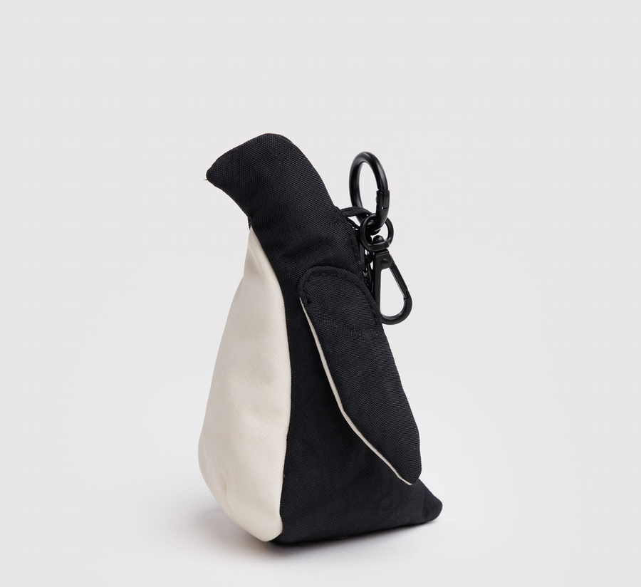 baggu, baggu uk stockist, baggu uk, big baggu, nylon, reusable bag, found bath, found bath uk stockist, baby baggu, happy metallic baggu baby, penguin charm