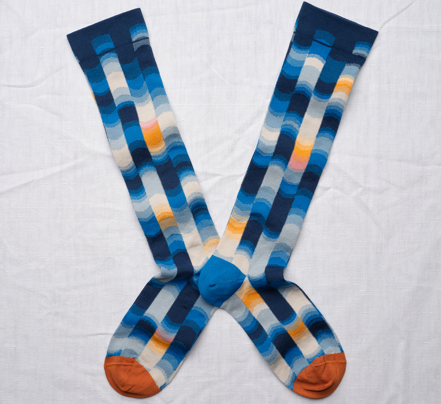 bonne maison, bonne maison uk stockist, found bath, found bath uk stockist, degrade wave long socks, knee high socks, abstract navy long socks