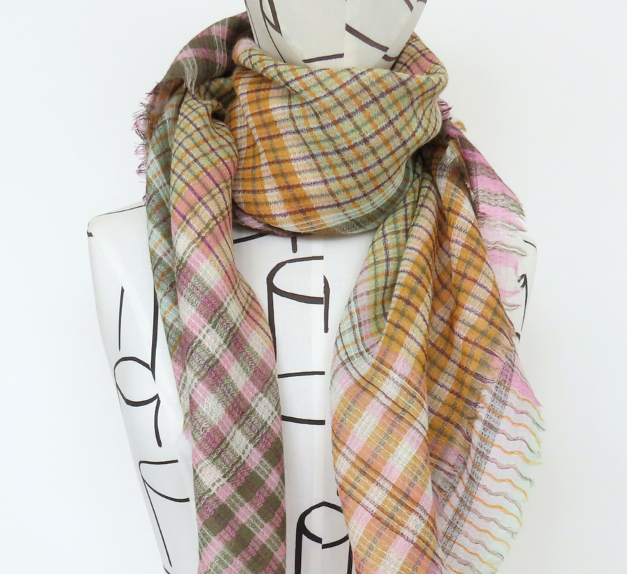 100% wool scarf, Epice, wool Scarf, epice paris, copenhagen, denmark, france, wool, found bath, found bath uk stockist, woven scarf, gold Check Square Scarf SW2527 d-gold