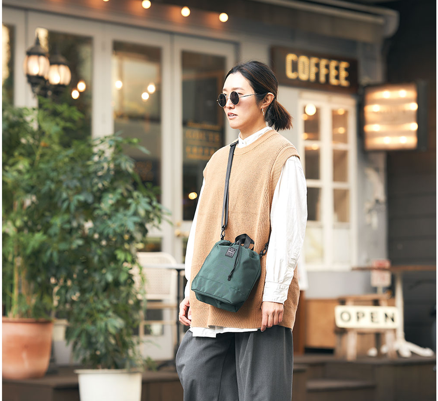 omcc japan, omcc uk stockist, omcc uk, nylon, reusable bag, found bath, found bath uk stockist, Ocean × Mountain × City × Creation, ocean mountain city creation, Chalk Shoulder Bag Viridian