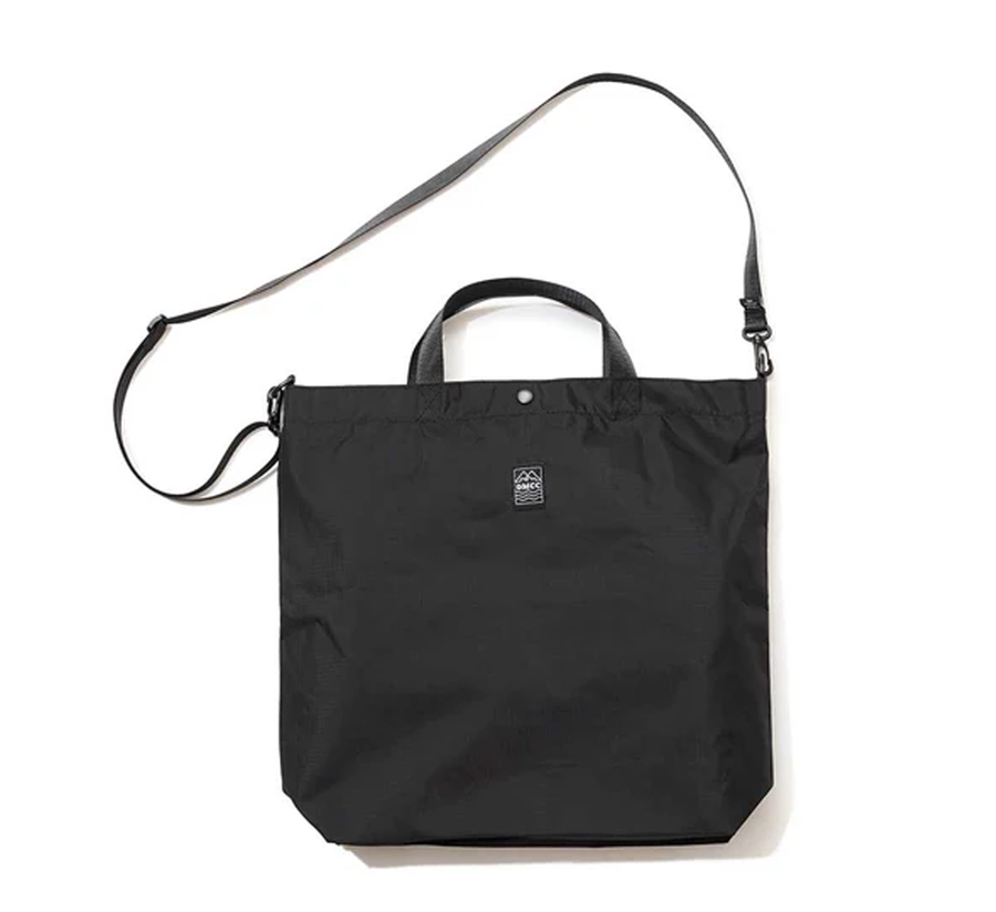 omcc japan, omcc uk stockist, omcc uk, nylon, reusable bag, found bath, found bath uk stockist, Ocean × Mountain × City × Creation, ocean mountain city creation, medium Packable Tote Bag black
