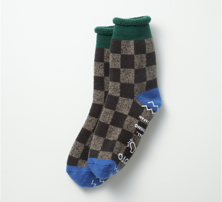rototo, double face socks, found bath, found bath uk stockist, blue, marl, cotton, wool, ro to to, Japanese socks, made in japan, towelling, rototo uk stockist, Dark Green and blue Checkerboard Retro Winter Room Socks