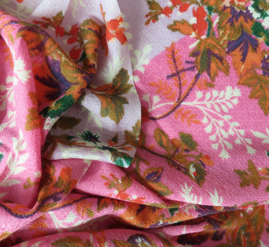 100% wool scarf, Epice, wool Scarf, epice paris, copenhagen, denmark, france, wool, found bath, found bath uk stockist, woven scarf, iris rose framed flowers Scarf
